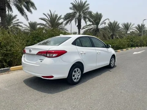 Подержанный YARIS седан 1.5L SE 2019 LHD