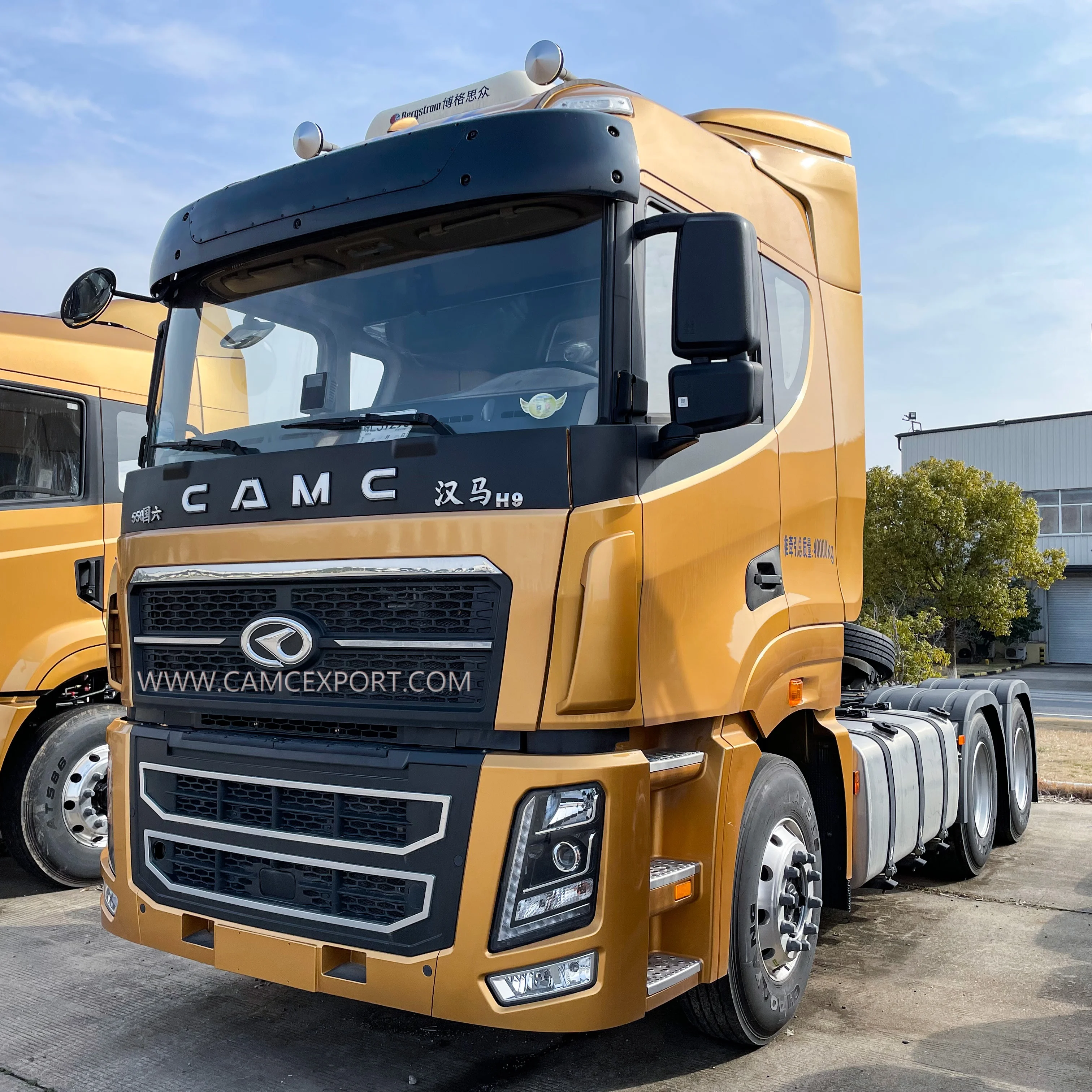 High quality used tractor truck CAMC 6*4 heavy duty tractor  trailer truck for sale at a low price