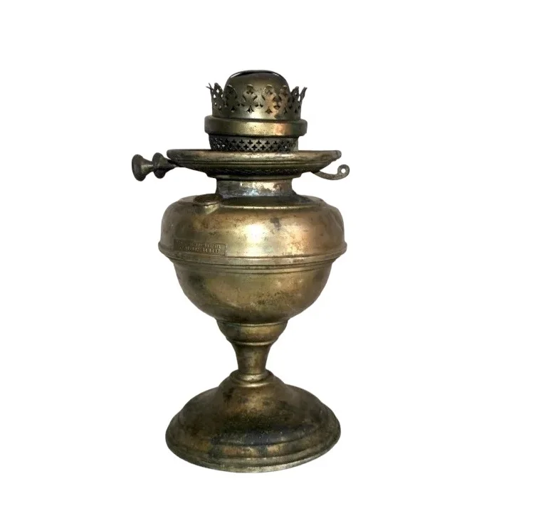 Hanging Metal  Kerosene Oil Lamp For Outdoor Usage With Modern Design With Elegant Style In Cheap Prices