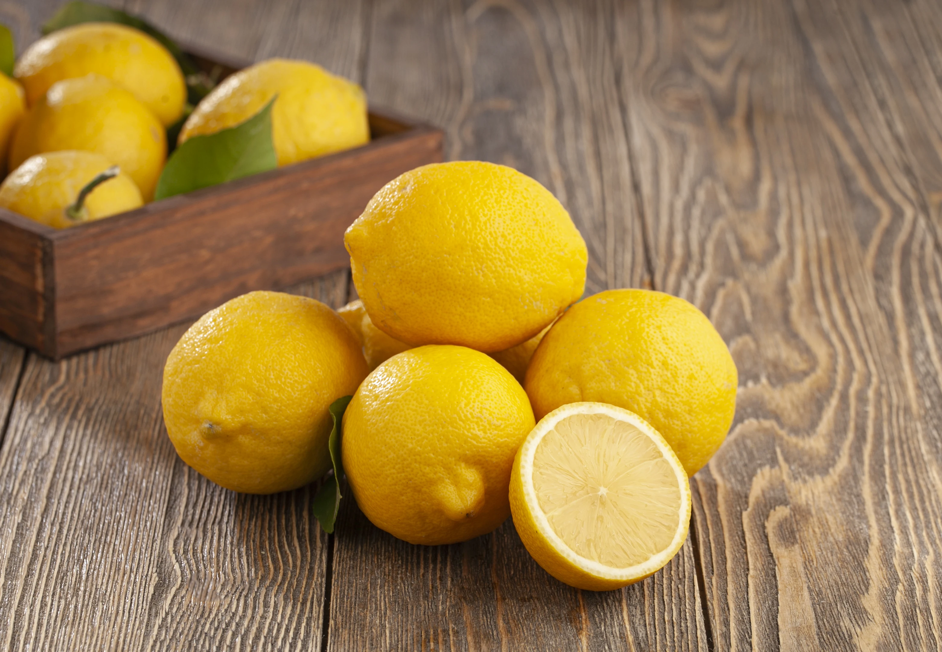 New Crop, %100 Organic Lemon Class A, Juicy Lemons Perfect Quality Juicy Fresh Lemons - Mondol