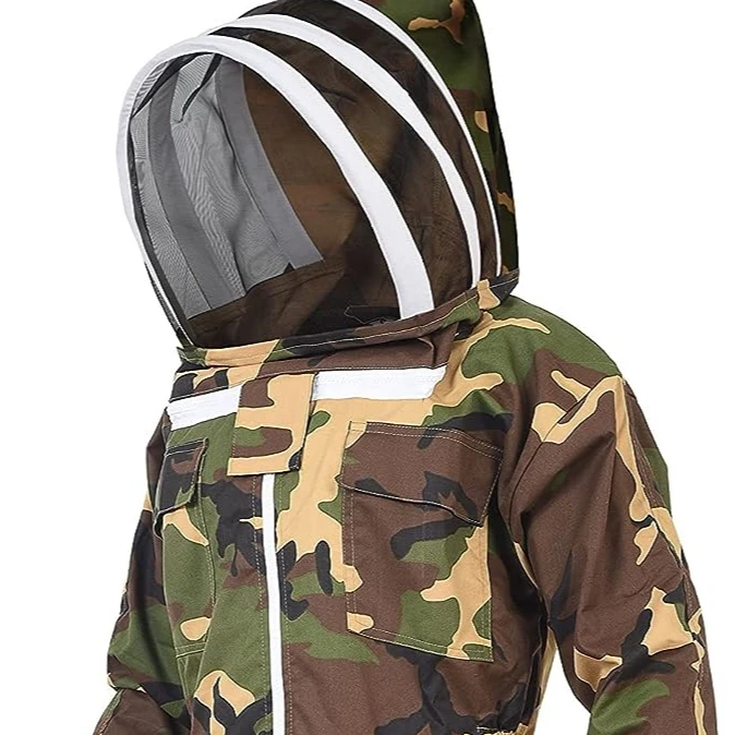 Camo Beekeeping Suit Attached Fencing Veil High Quality Suit  To Protect Themselves From Bee Stings While They Work