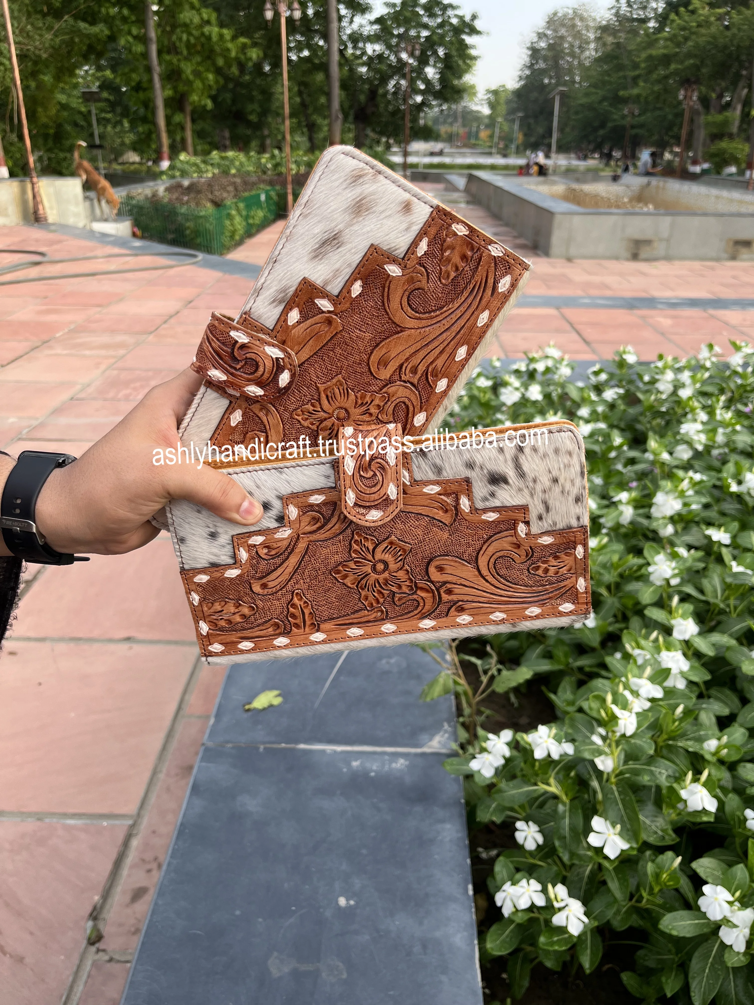 Tooled  Leather Bag Cowhide Fur Leather Hand Clutch Wallet Hair on  Leather Stylish women Hand clutch Western Design Handbag