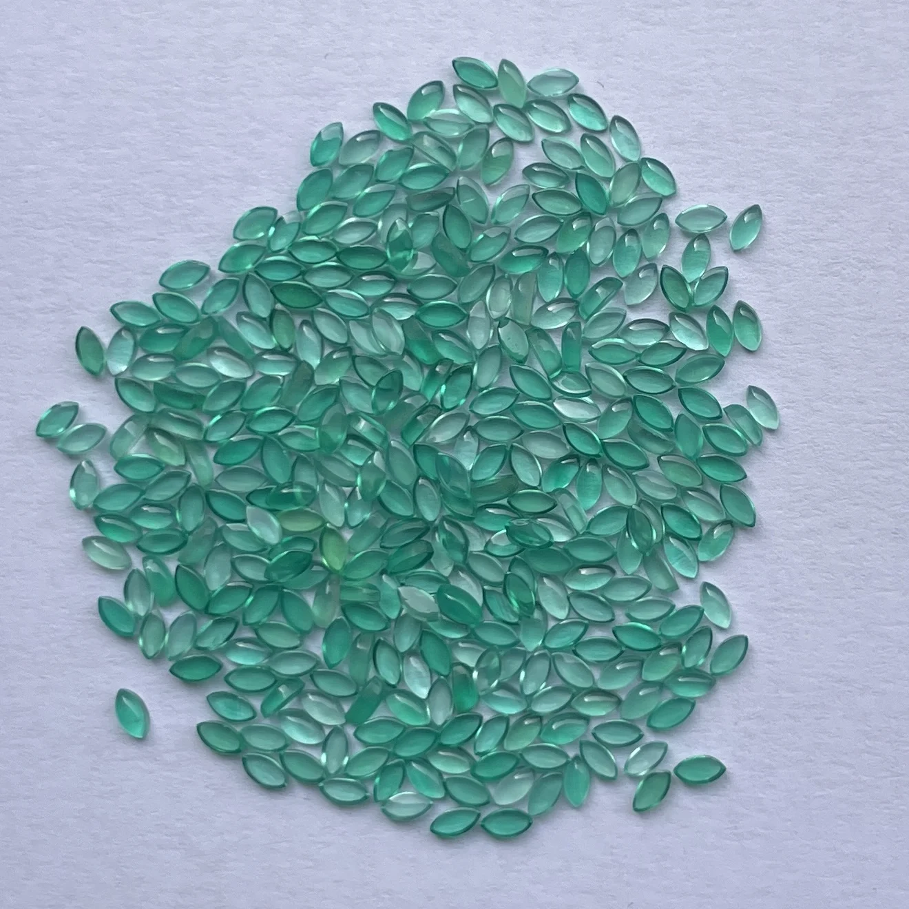 1.5x3mm 2x4mm 2.5x5mm Natural Green Onyx Smooth Marquise Cabochon Calibrated Gemstone Genuine Stones 2*4 4*2 Semi Precious Horse