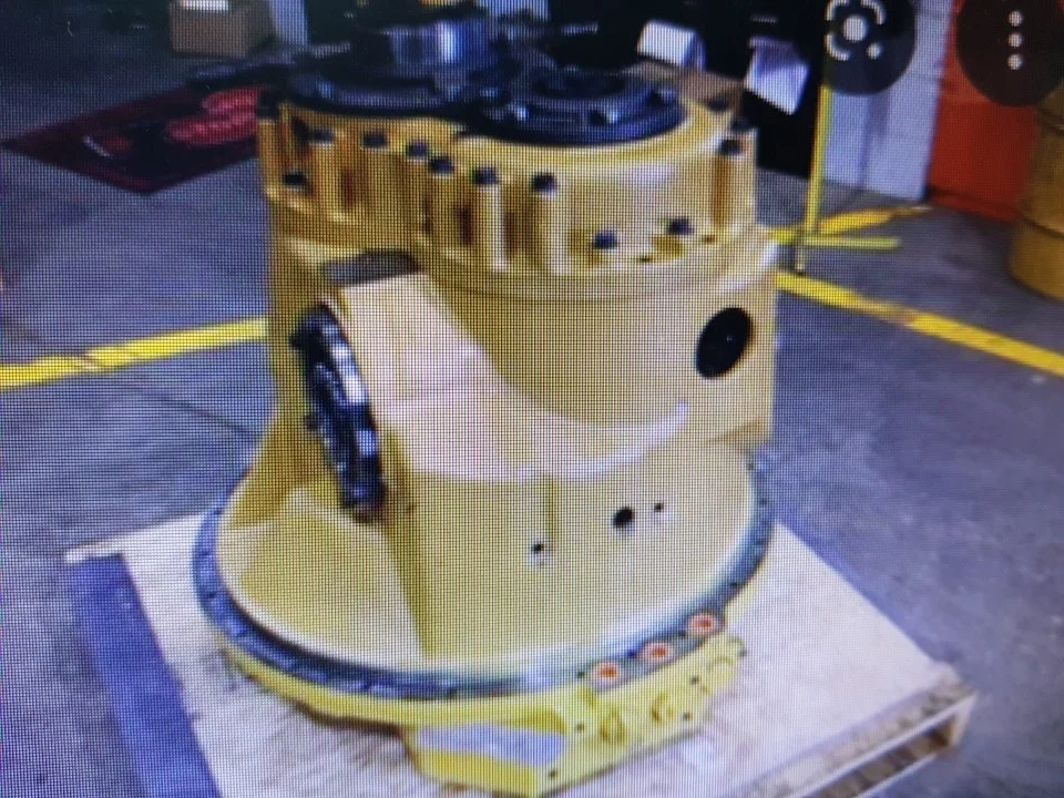 7T5802.cat D10N Transmission,cat used parts.Cat Bull dozer. Rebuild Parts.1 year Warranty