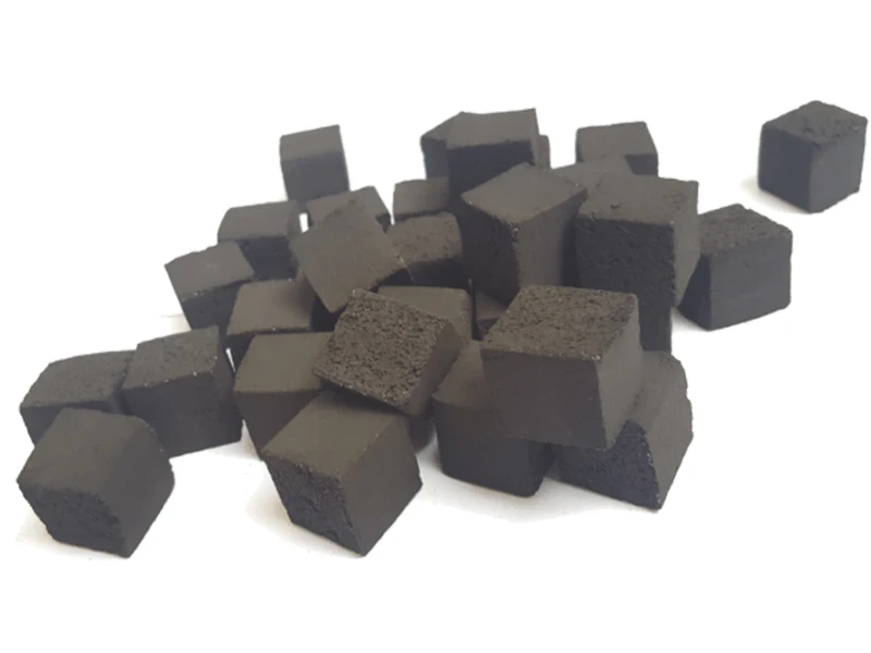 Лучшее качество 100% ориентированный на экспорт широко продаваемый кальян из скорлупы кокоса кубический уголь для кальяна 2022 оптовая цена