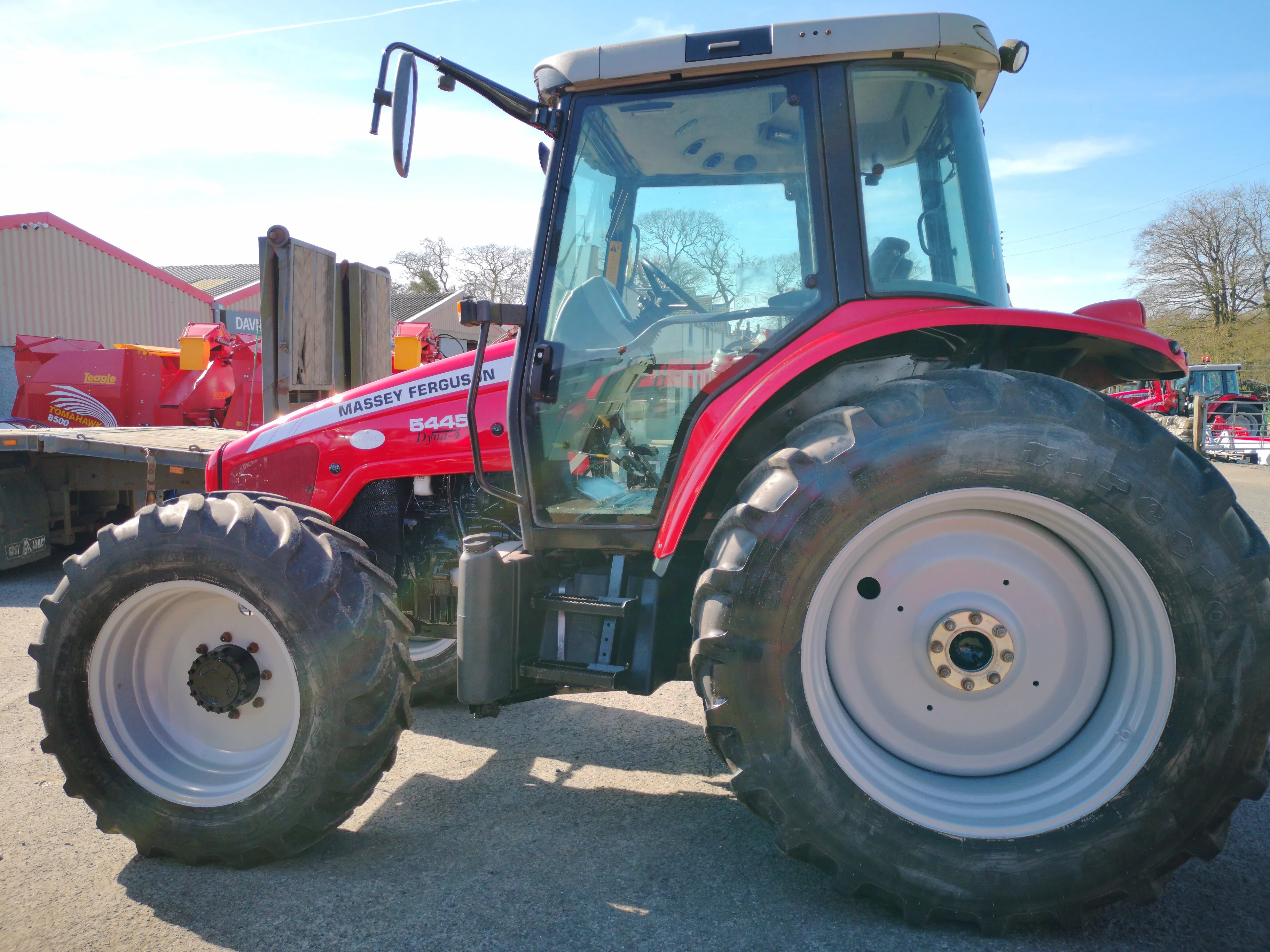 massey ferguson 385 mf 3 MF 90HP Farm Wheel Tractor with Free Fram Implement Factory Price Uk Tractors Agricultural Tractor 3457
