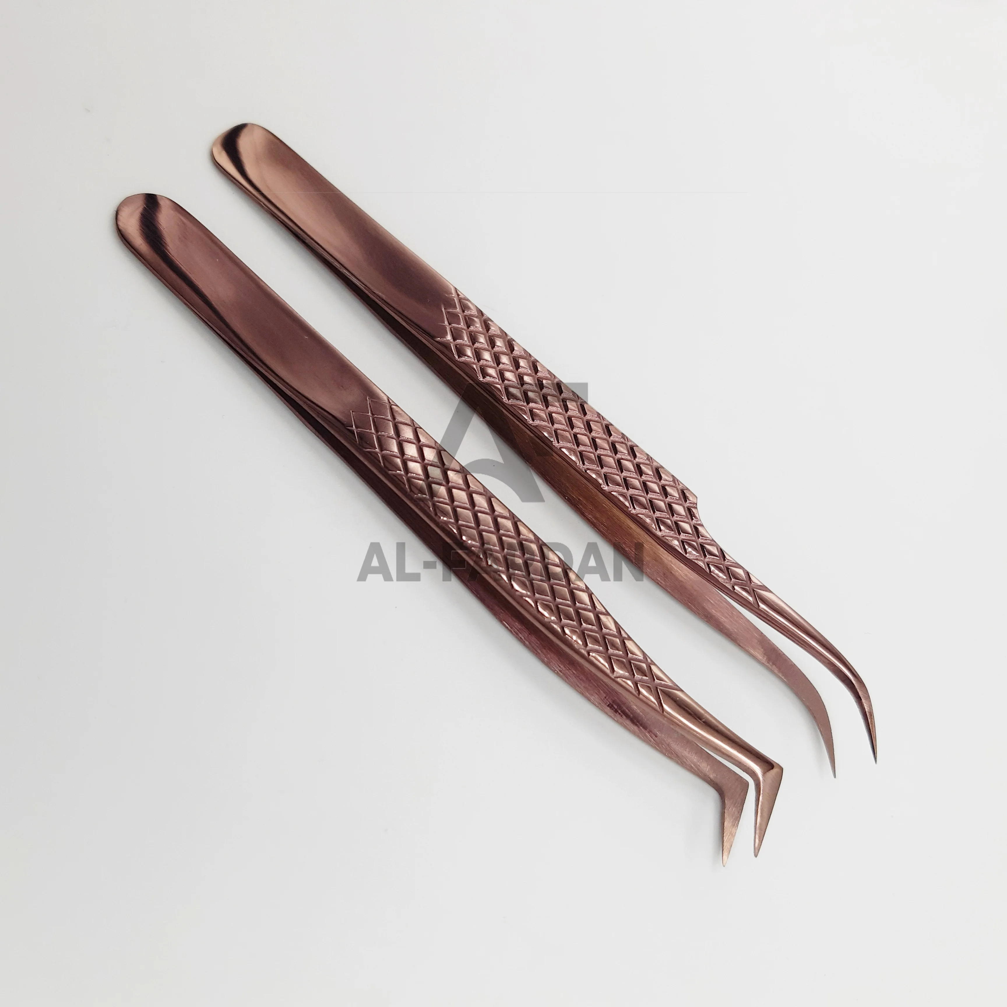 Титановый Изогнутый пинцет для ресниц из нержавеющей стали с волоконным наконечником