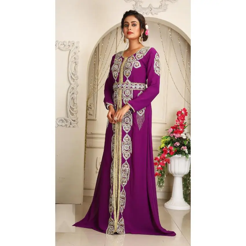 Stunning Mint Color Dubai Arabic Evening Dresses Beaded Long Sleeve Moroccan Kaftan Evening Gown Muslim Prom Dresses