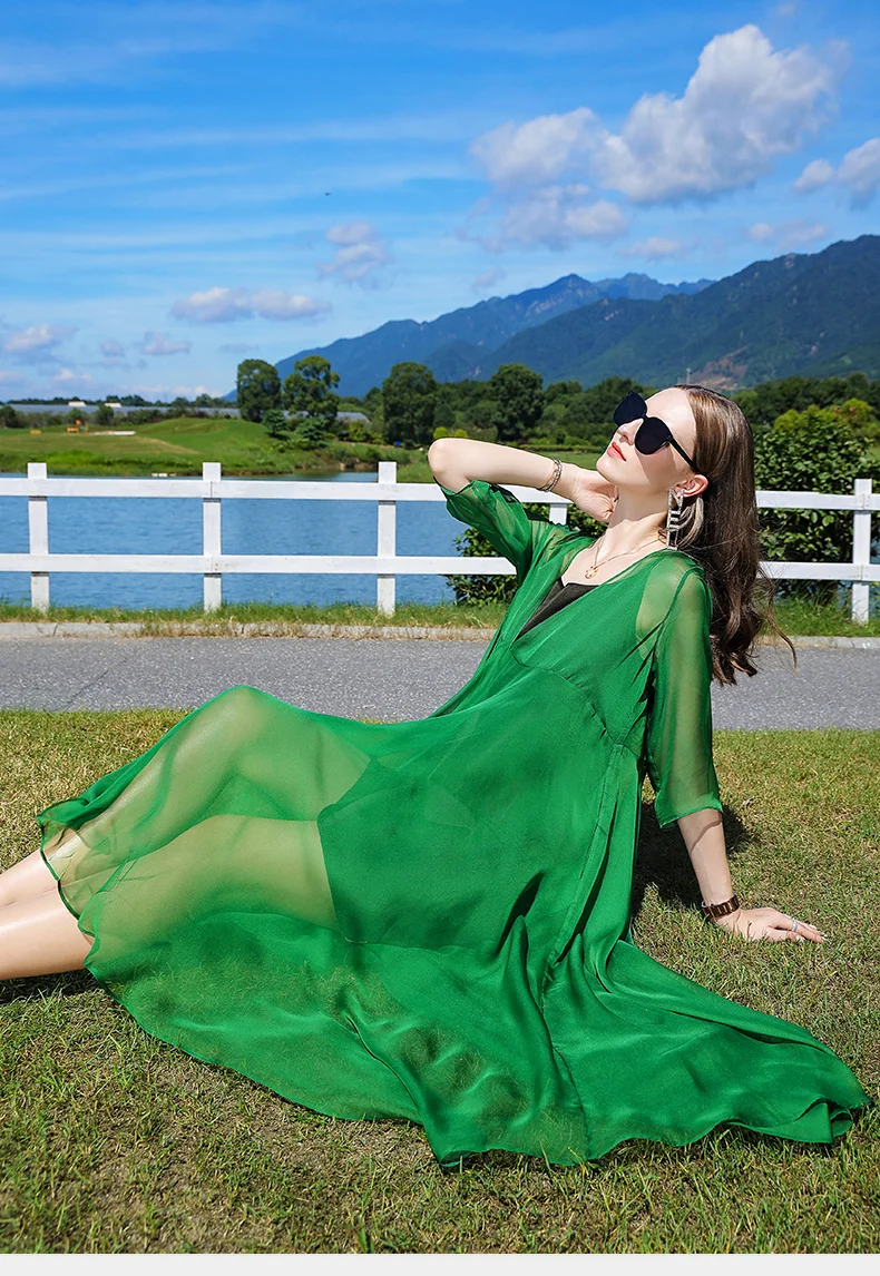 NEW TRENDING OEM, ODM, CMT WOMEN V-NECK DRESS IN SILK FOR EUROPE AND NORTH AMERICA MARKET