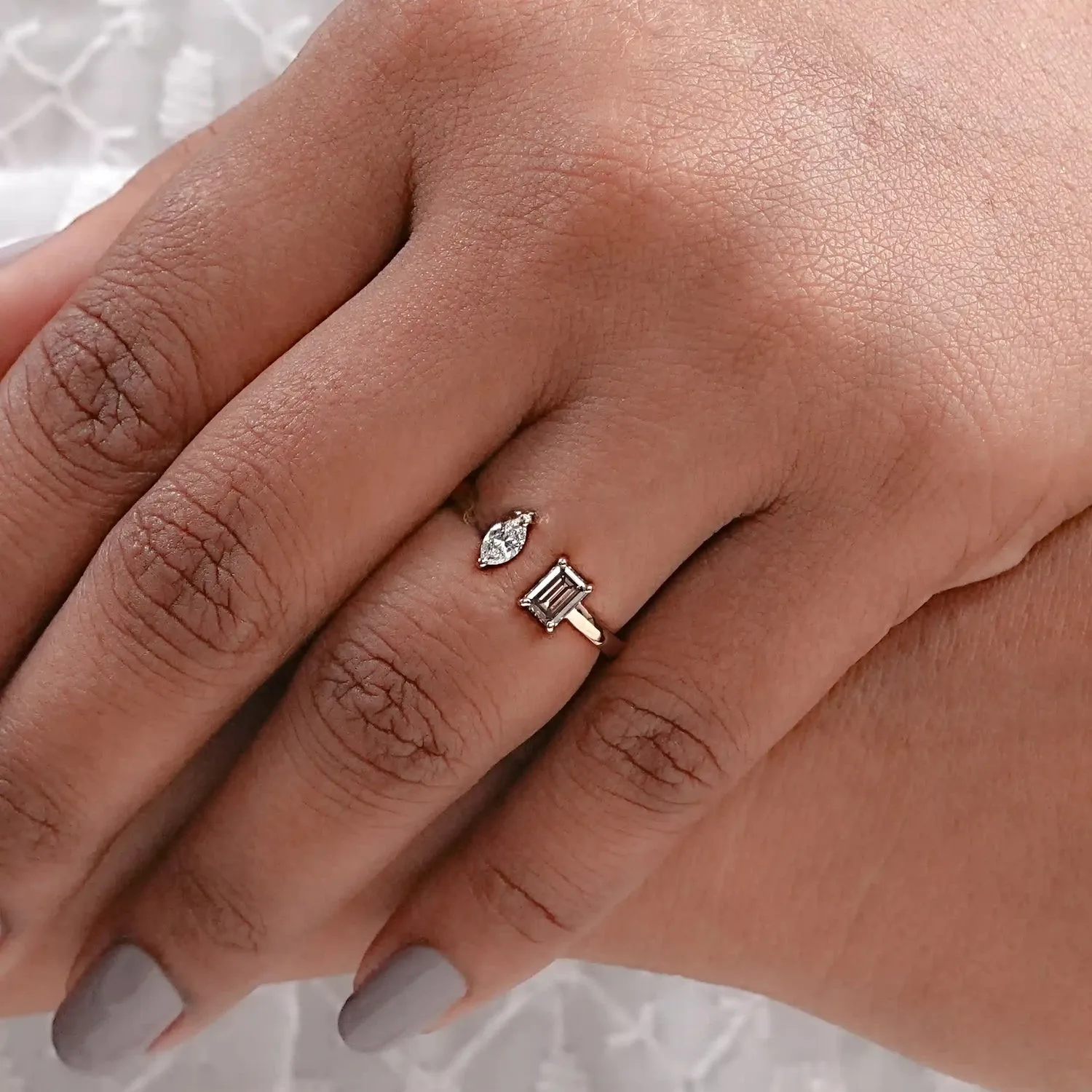 Unique 3*6mm Marquise Cut 6*4 Emerald Cut Champion Color Moissanite Diamond Engagement Ring With 10k Solid Gold Ring For Gift