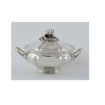 Shiny Polished Hot Sale Stainless Steel Glossy Finished Metal Food Warmer Tureen for Euro Soup Catering Services