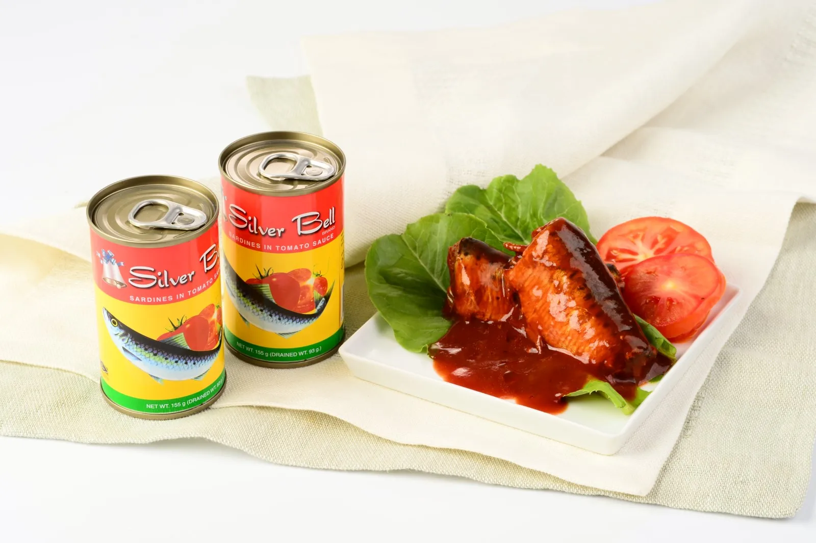 OEM sardine canned in tomato sauce 155g great taste best quality most popular in Thailand