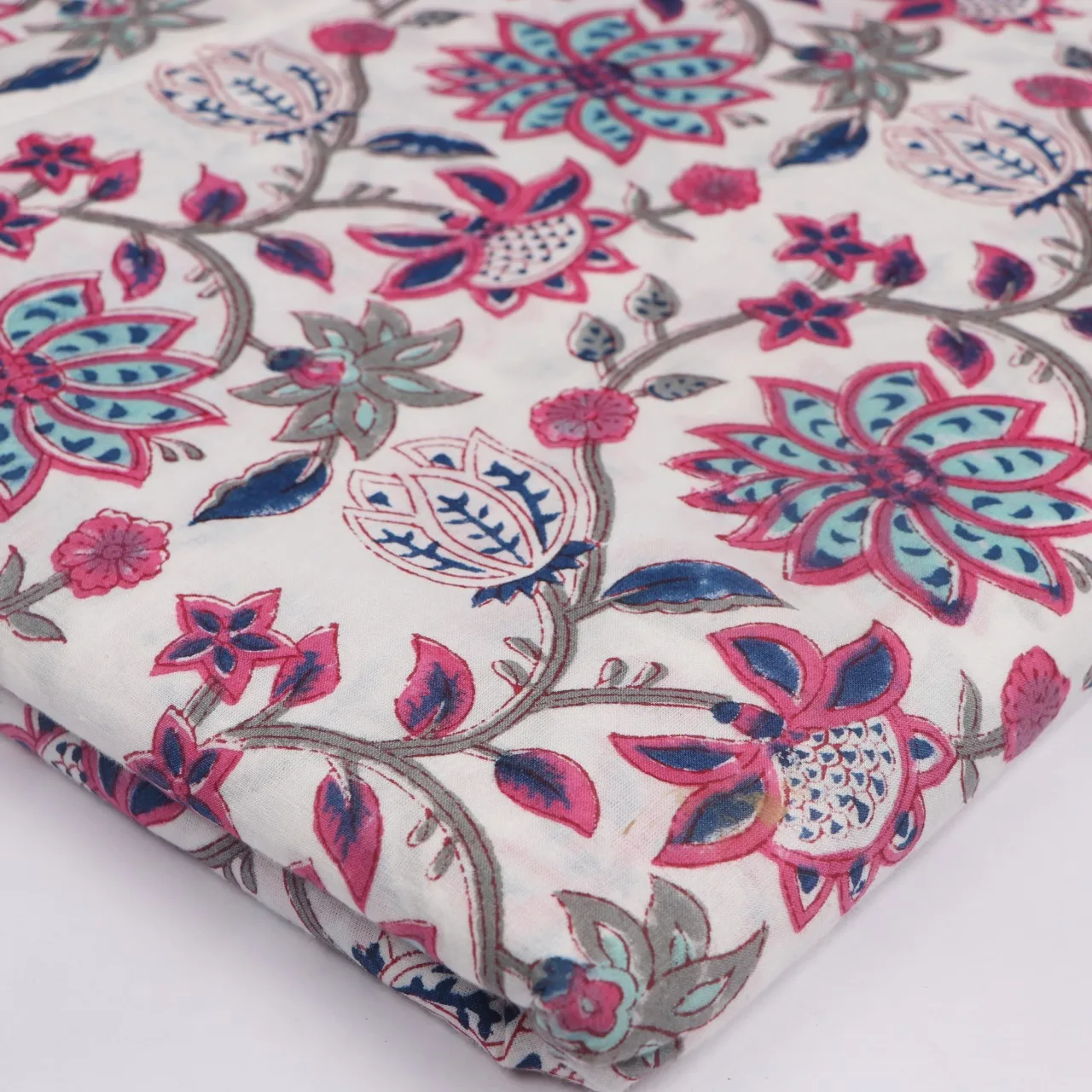 5 Yards Printed Sanganeri Fabric Multi Leaf Flower Fabric Soft New Design Cotton Home Textile Pillow