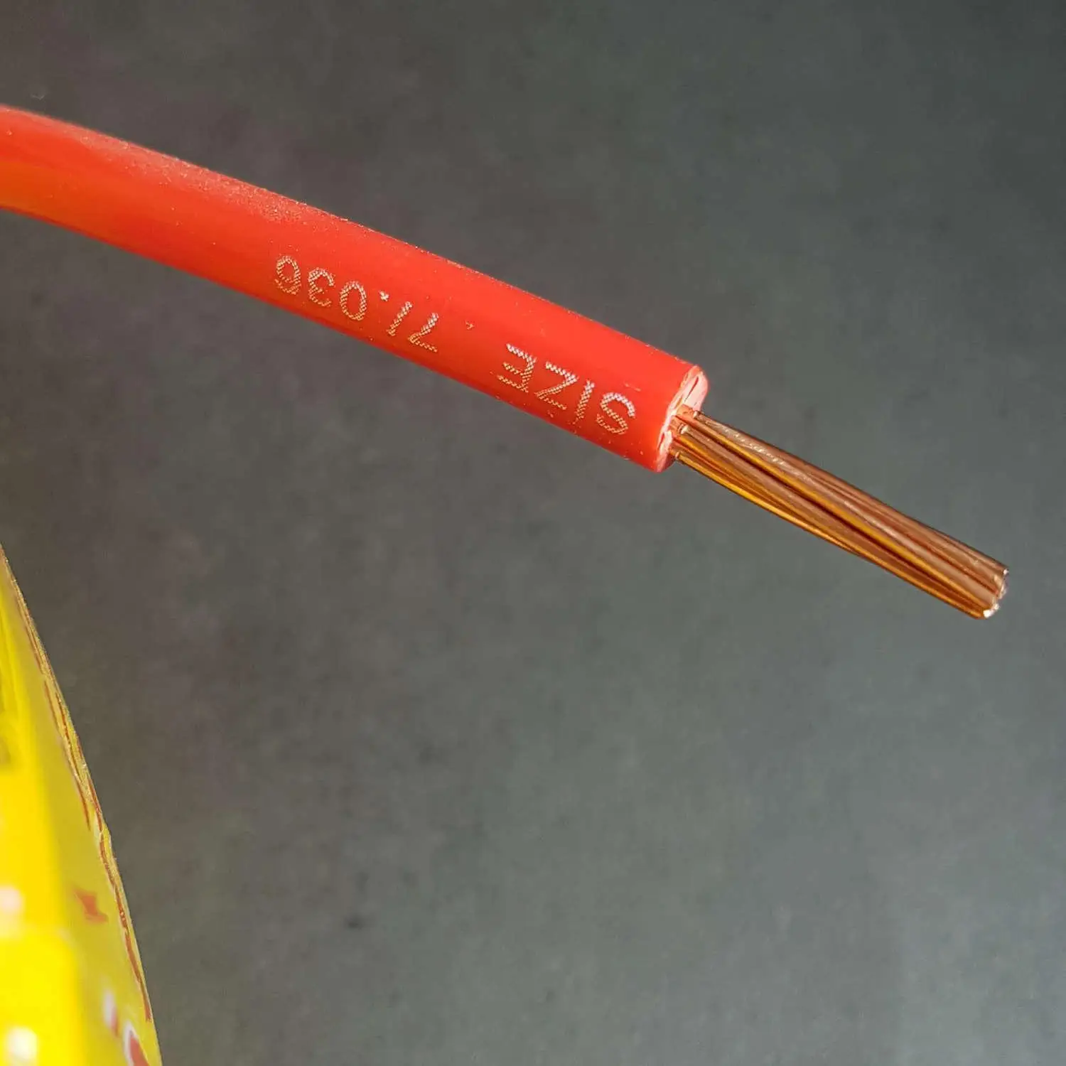 Copper Stranded Electrical Wire for House 1.5MM 2.5MM 3MM 5.5MM high quality As a manufacturer