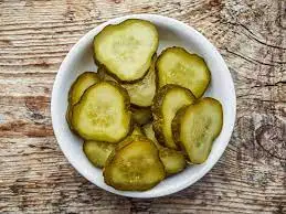 Сделано в Вьетнаме, лучшее качество, оптовая цена, вкусный маринованный огурец/Кусочки перца для разных целей