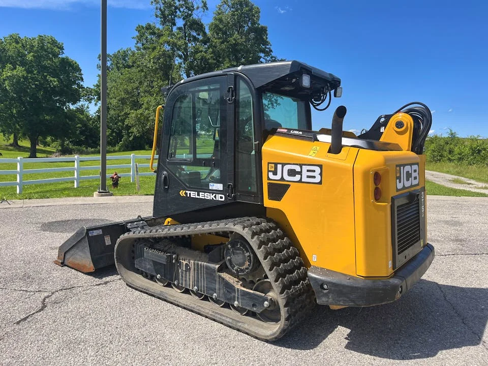 Компактный гусеничный погрузчик 2023 JCB 3TS-8T передний бордовый тракторный двигатель насос подшипник коробки передач