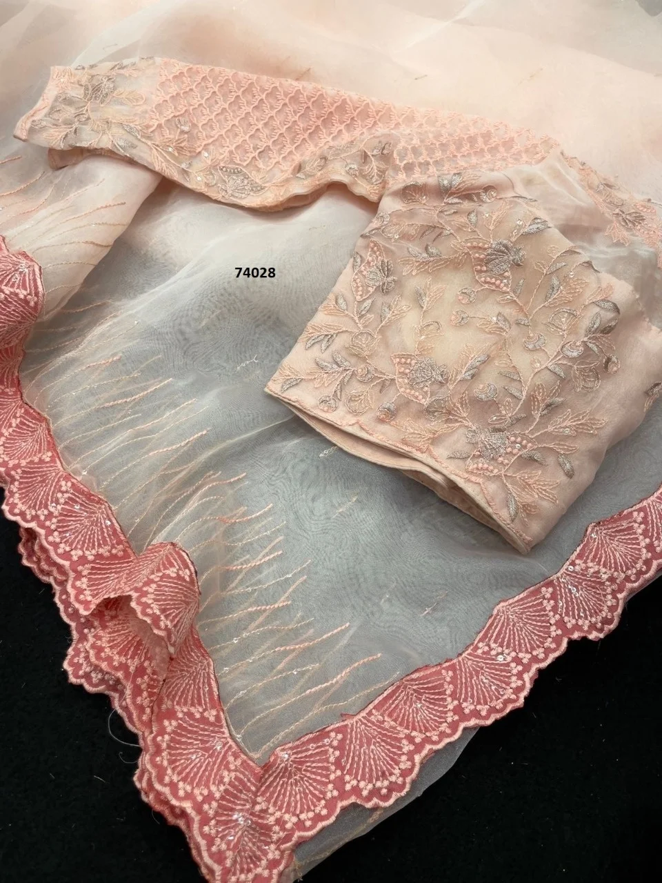 Indian Beautiful Silk Embroidery Work Chiffon Pink Saree With Blouse Pieces Design Sarees 2023 Pakistani Traditional Wear Saree