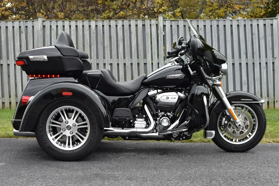 Top Selling  New 2024 Harleyy Davidsonn TRI GLIDE  ULTRA New 4-Strokee TRIKE Motorcycle ready to ship