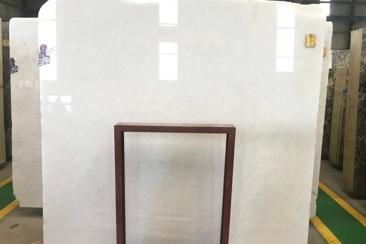 Super Pure Modern Design Polished Surface Tile High Quality Milky White Marble Slab Hotel Wall Flooring Big Slab Form Vietnam