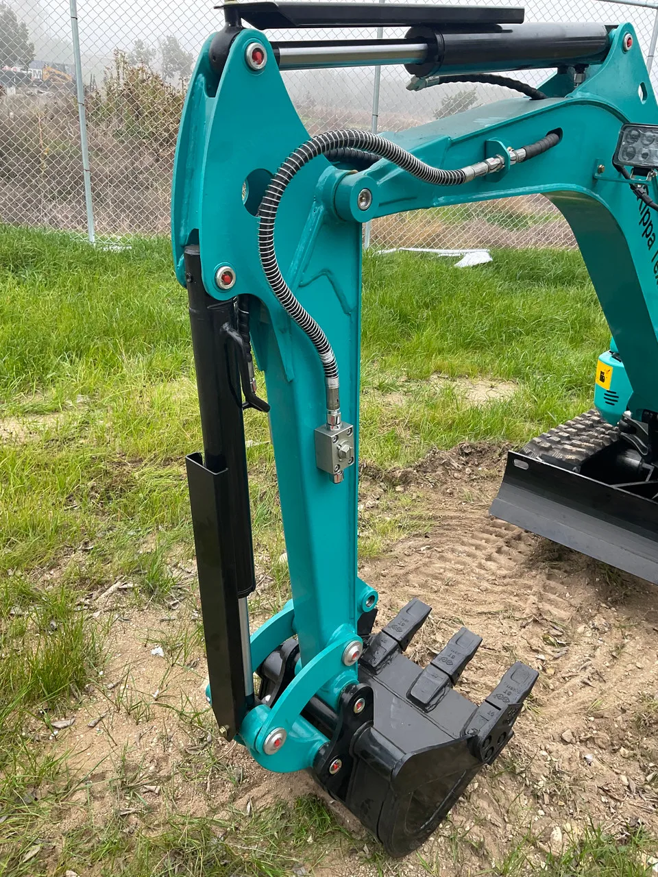 Kubota дизель 2 5 тонный багажник для экскаватора и поворотный стрелы синий цвет на продажу