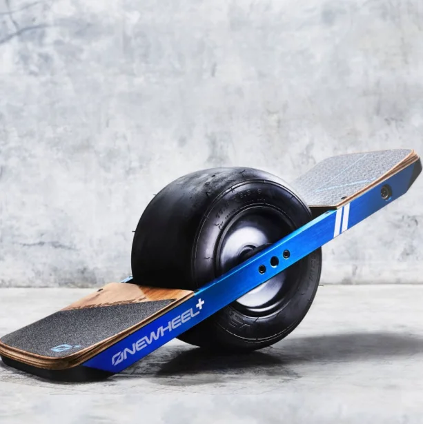 Double Kick 31 inch Skate Board 7ply Maple Complete Skateboard Profesional for Beginners