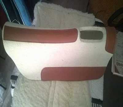 Wool Saddle Blanket Fashionable & Comfortable moisture wicking Manufacturer of Acrylic Pad Australian shaped saddlecloth