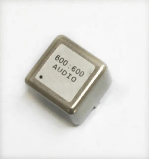 Line output transformers with LUNDAHL silicon iron C cores