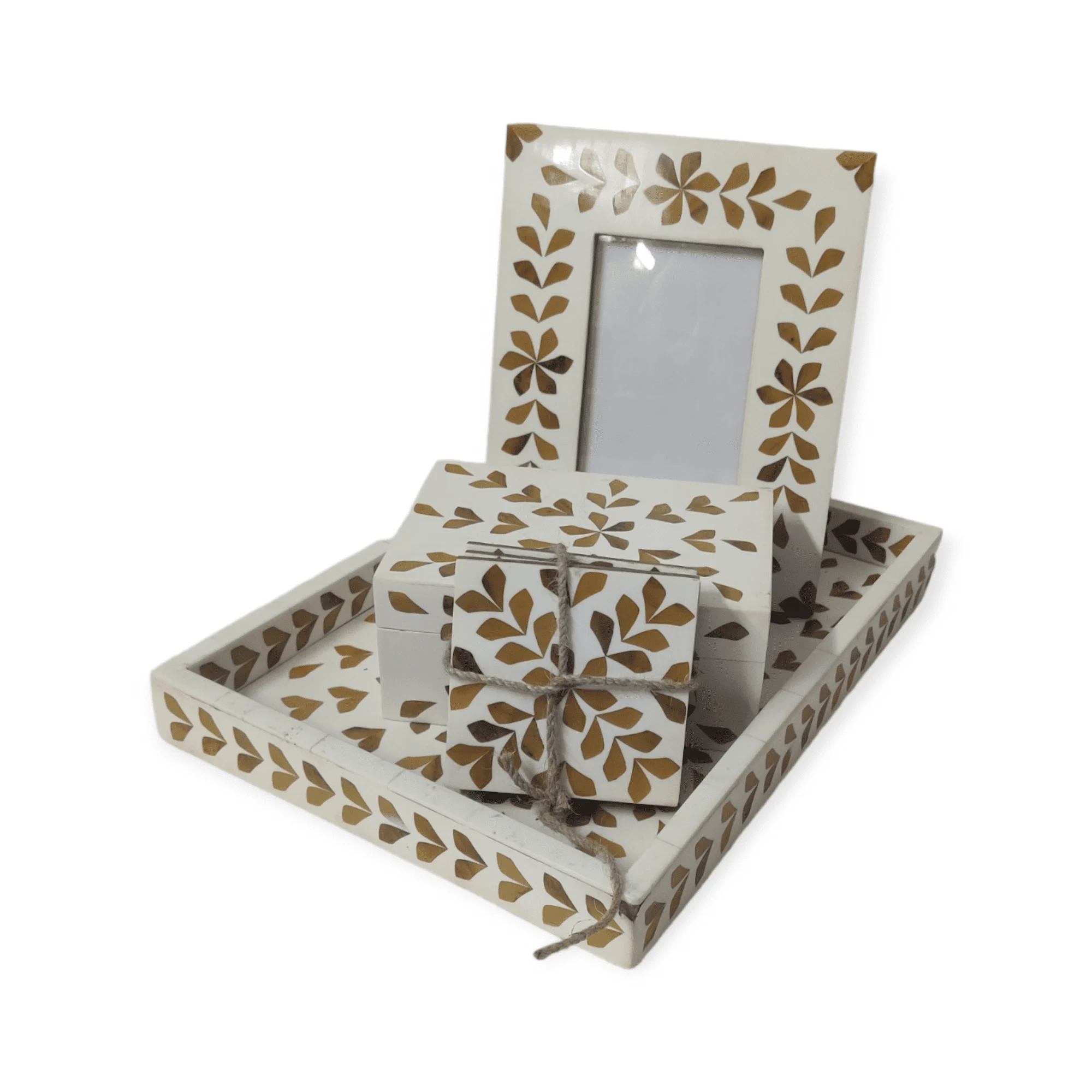 Custom Square storage box with Lid at Factory Price White & Brown Inlay Resin and MDF for Home Decoration & Holiday Gift India
