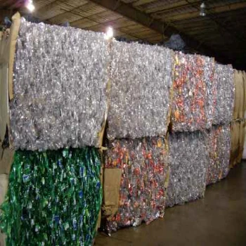 Hot washed 100% clear PET bottle scrap /recycled PET