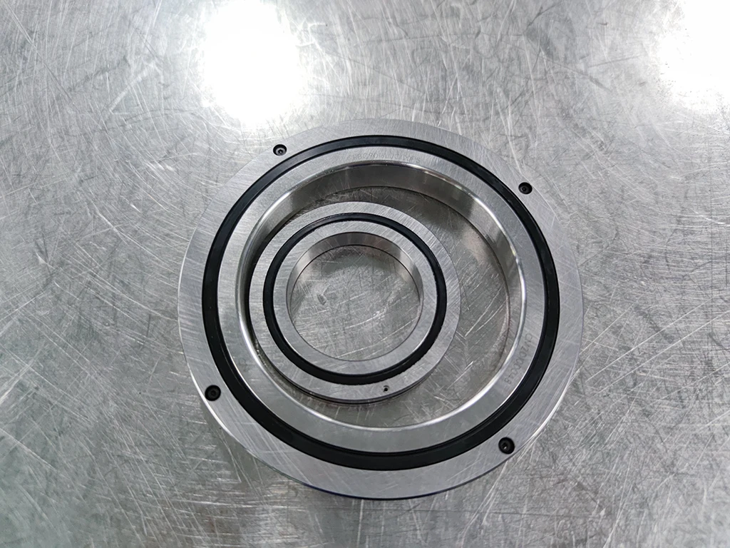 Высокоточный Кроссовый роликовый подшипник CRBH20025 CRBH20030 CRBH20035, в наличии, используется для манипуляторов, вращающихся столов, медицинская машина