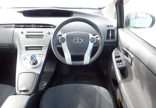 USED RIGHT HAND DRIVE 2010 2012 2013 2014 2015 TOYOTA PRIUS HYBRID FOR SALE