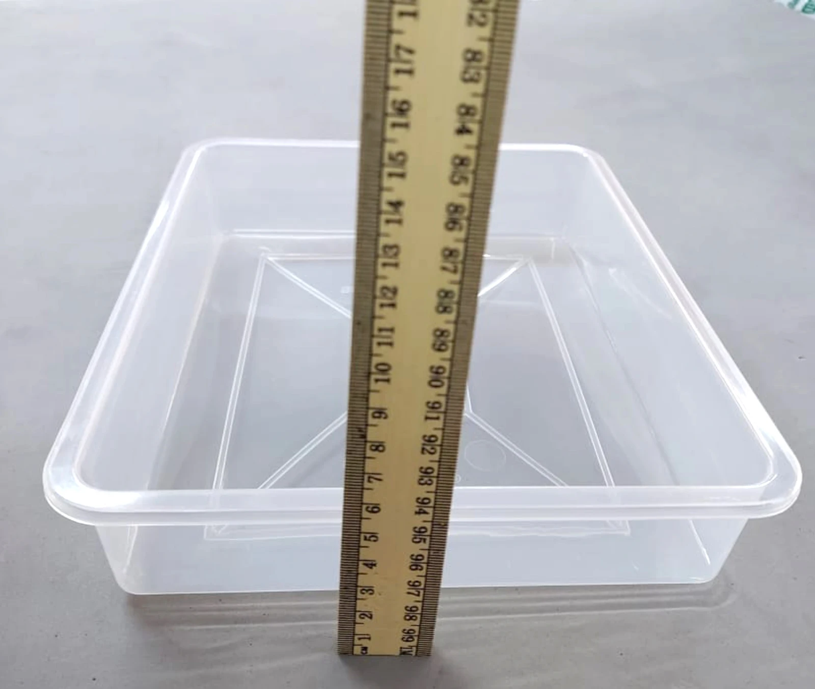 INSTRUMENT TRAY Autoclavable  used to sterilize small instruments fully immersed in disinfectant prior to sterilizing