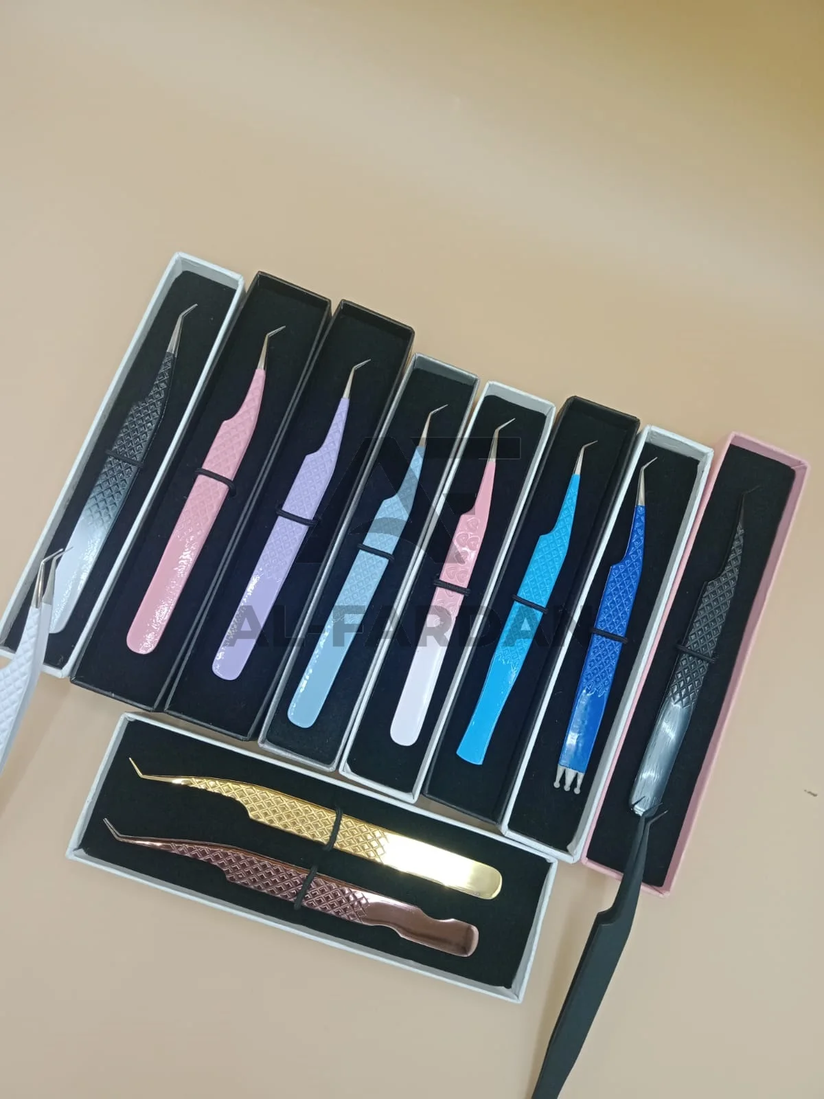 Eyelash Extension Tweezers 45 Degree Regular Shape Custom Color Coated Diamond Grip Solid Stainless Steel Volume Lash Tweezer