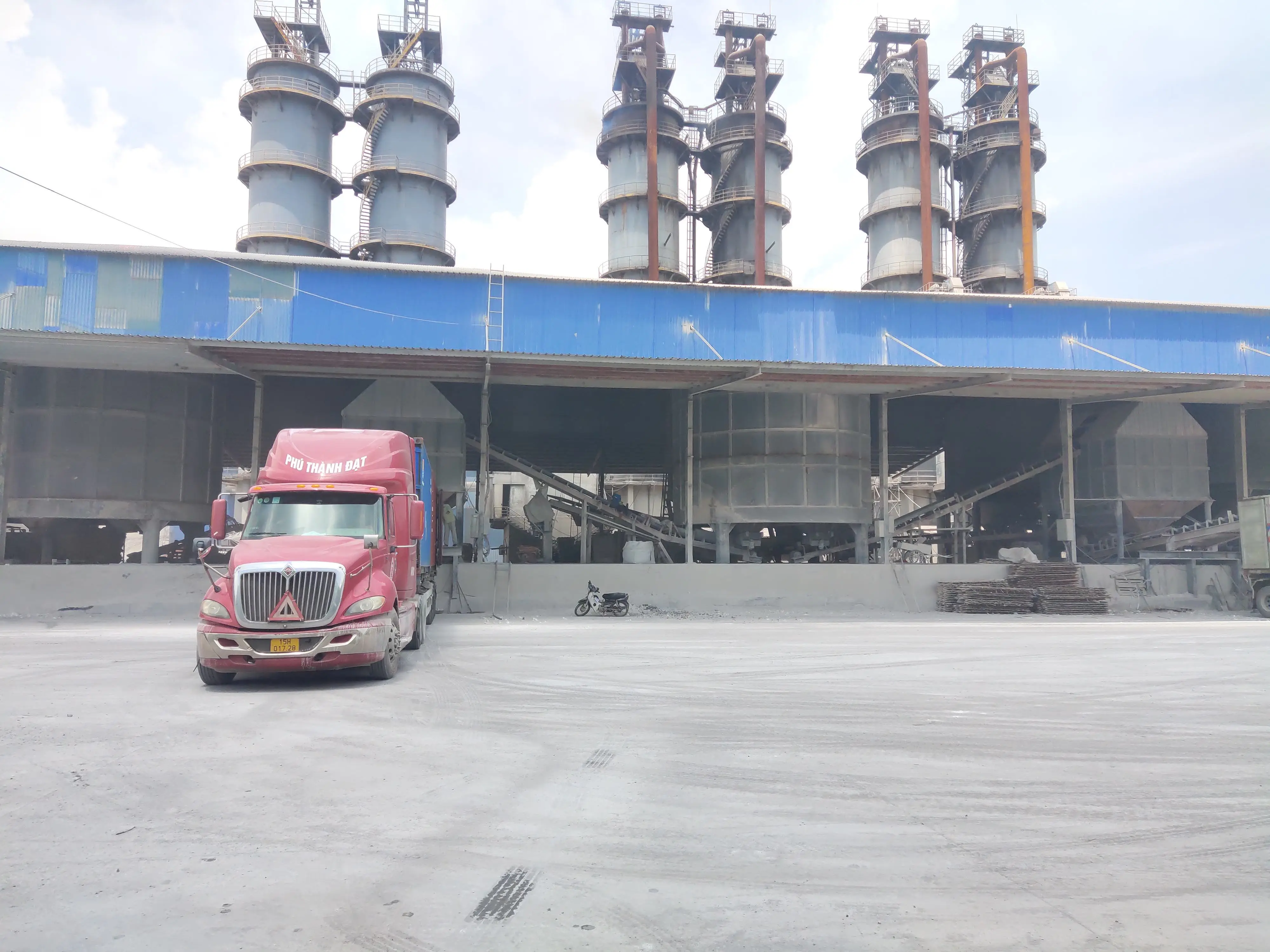 Best Price Quick Lime // Calcium Oxide CaO 90% Min // Viet Nam Supplier