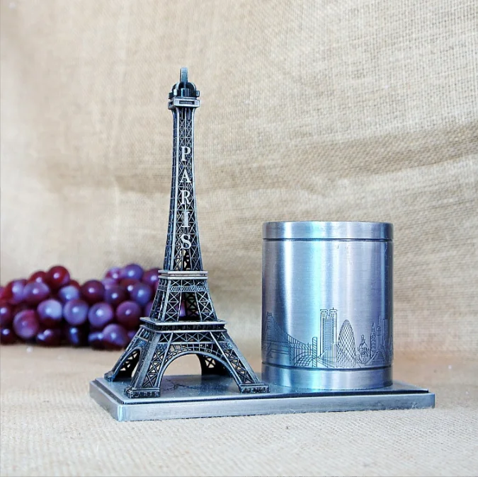Directly Sale Creative Wrought Paris Eiffel Tower Model Alloy Eiffel Tower Pen Holder for Office Decoration