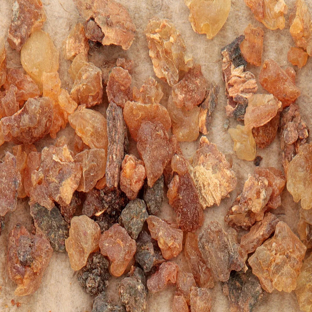 100% Natural Plant Extracted Myrrh Essential Oil Wholesale Supply With Low Price Wholesale
