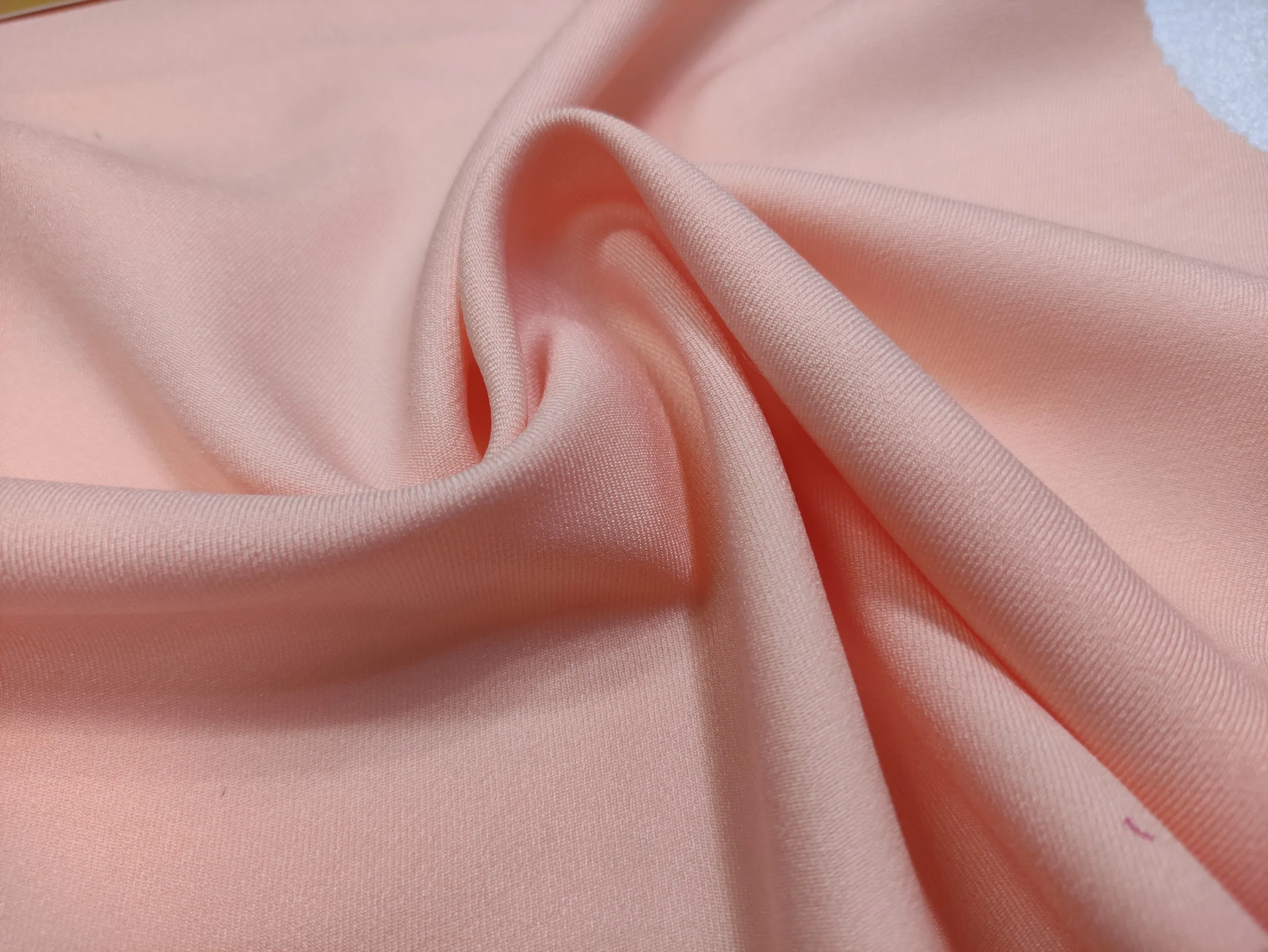 POLYESTER PLAIN FABRIC WHOLESALE PRICE VIETNAM LUXURY ELEGENT SMOOTH SOFT PLAIN DYED WOVEN CUSTOM COLOR FOR DRESS GARMENT #M943A