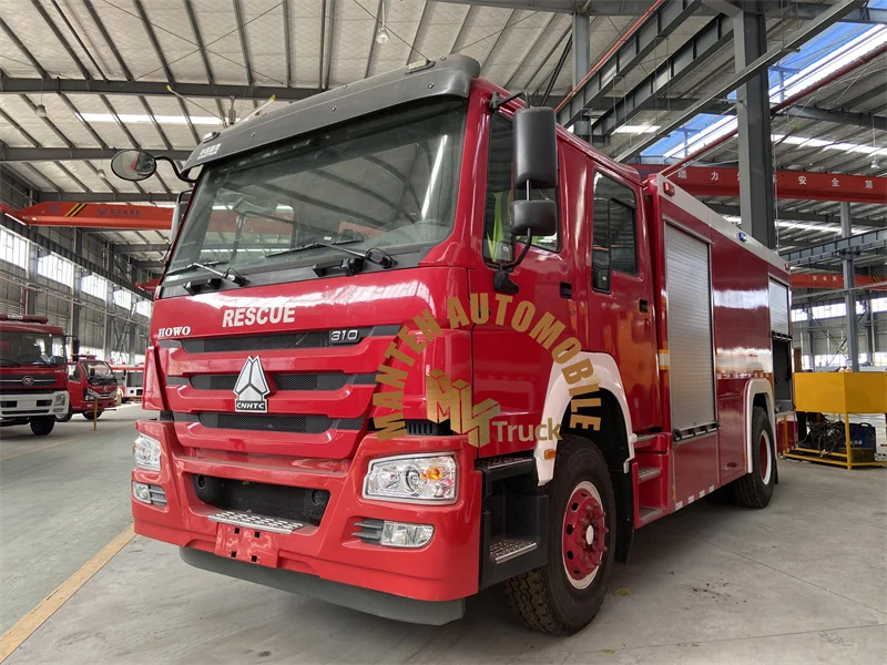 Chinese Famous Brand Sinotruk HOWO 5000 Litres Fire Water Tank Truck for sale