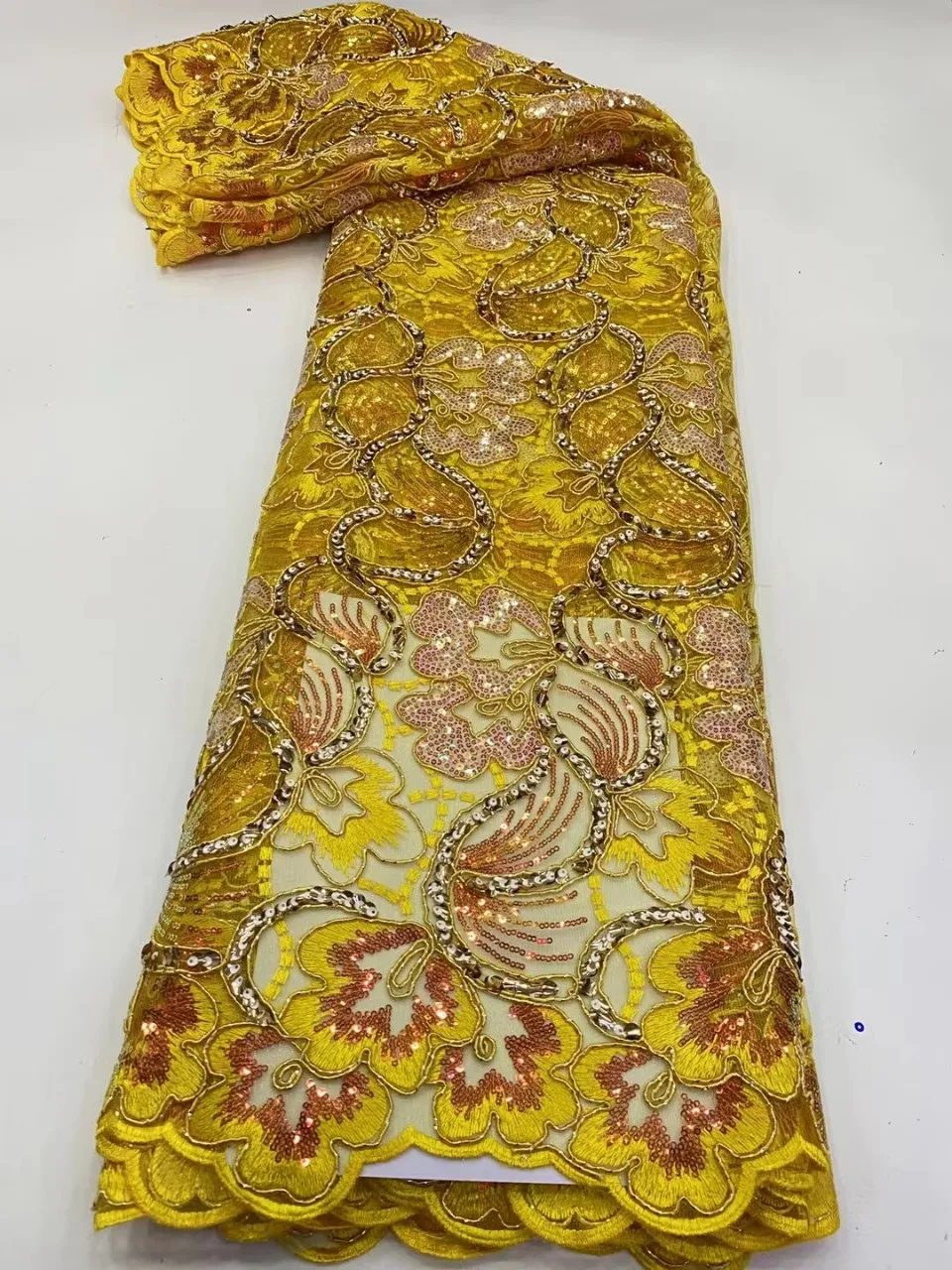 african flower embroidery women dress fabric, custom voile clothing material fabric with sequin and beaded/