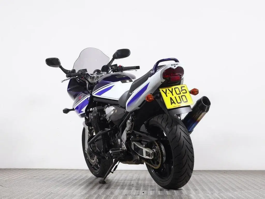Оптовая продажа Suzuki Bandit 1200 SZ K5-купить онлайн 24 часа в сутки 1157cc Подержанный спортивный велосипед для продажи