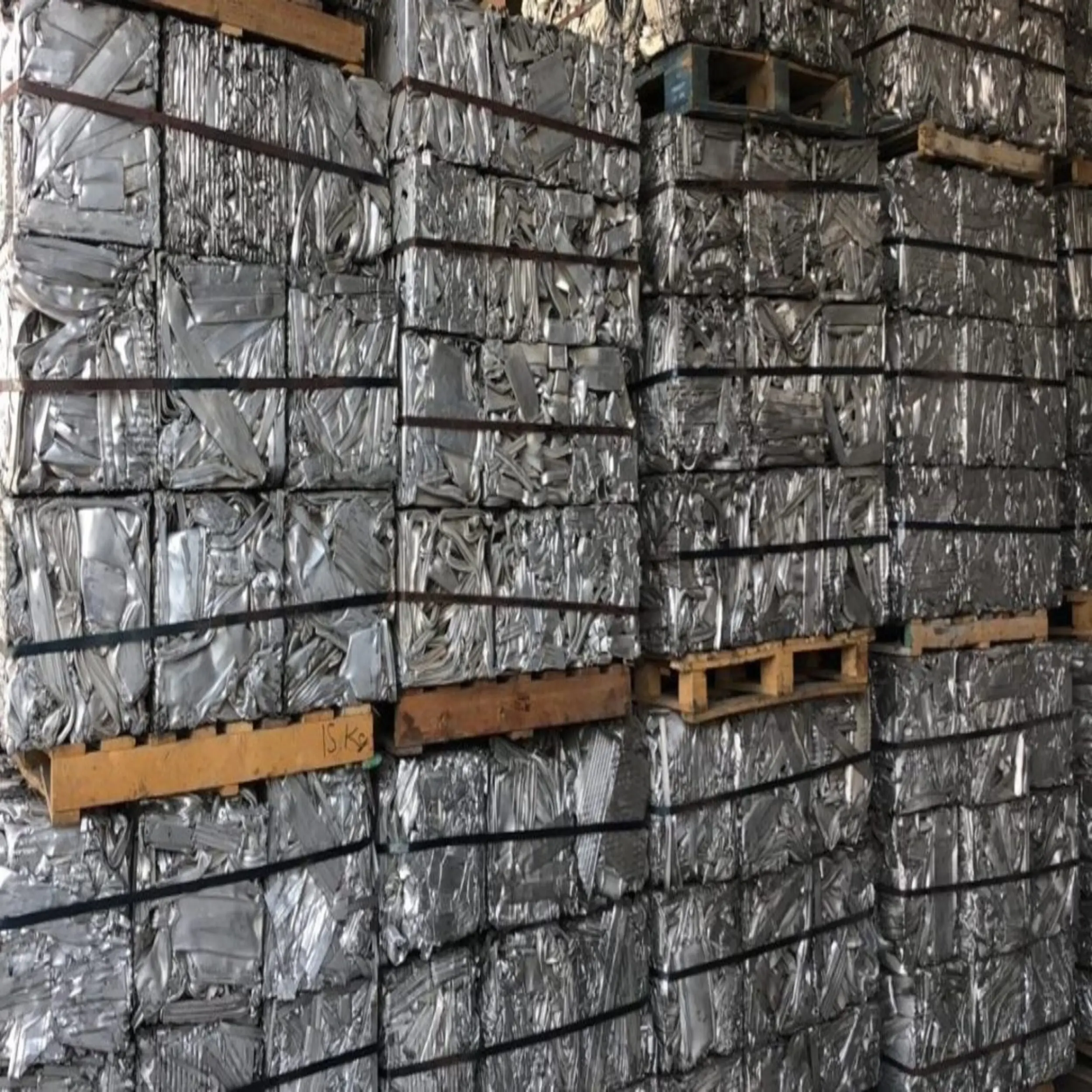6063 Aluminium Extrusion Scrap For Sale/ Wholesale Scrap Metal Aluminium Extrusion Scrap 6061 6063