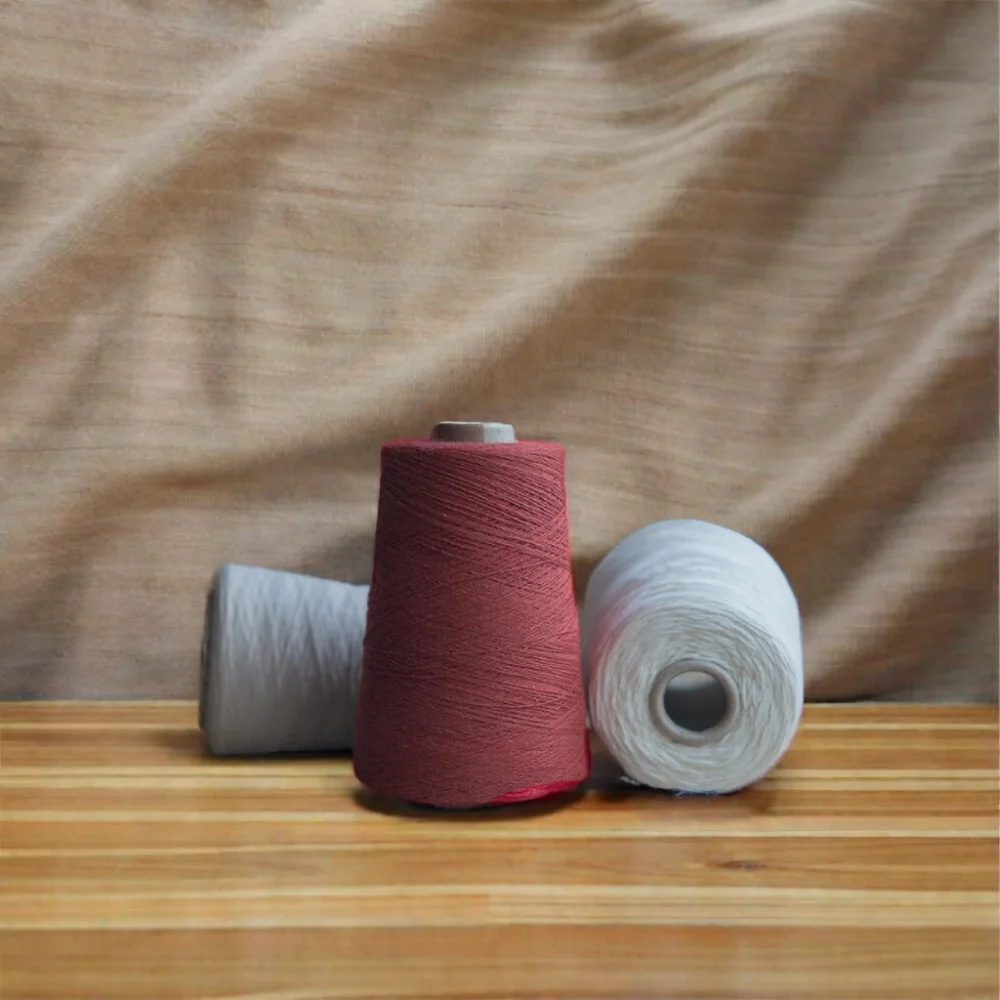 Wholesale 8000yard 100% Cotton Sewing Thread for Weaving Machines Dyed Pattern & Recycled Features Ring Spun Technique