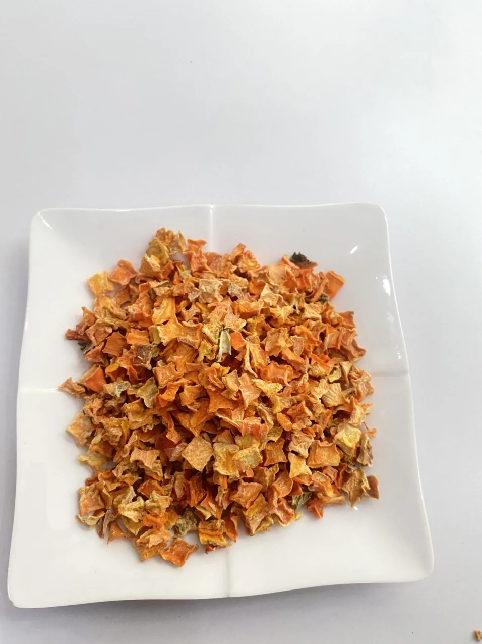 Cheap price Top selling Tasty flavor Vietnam factory International standardAir dried DEHYFRATED CARROT