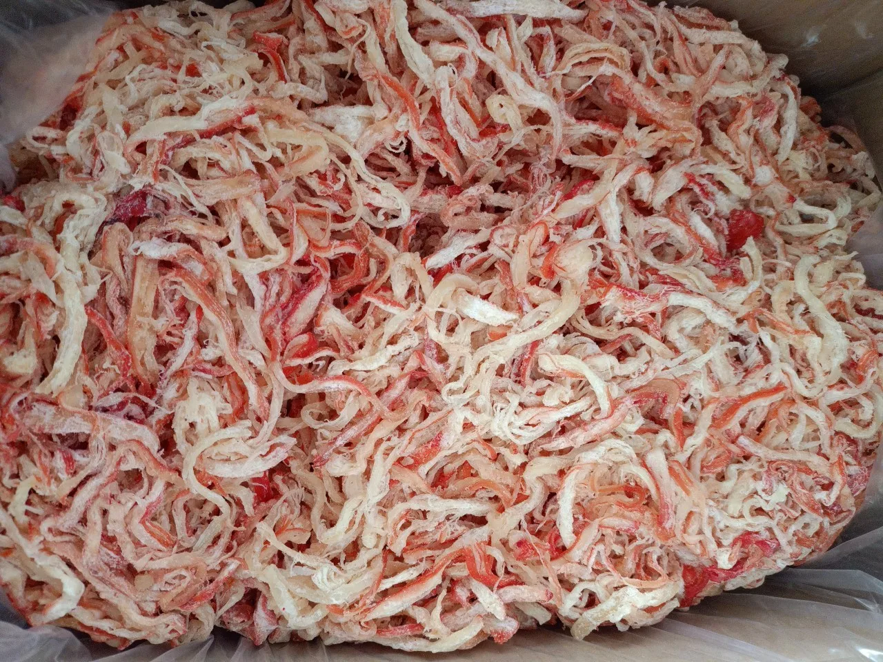 Купите сушеный измельченный кальмар по лучшей цене-100%