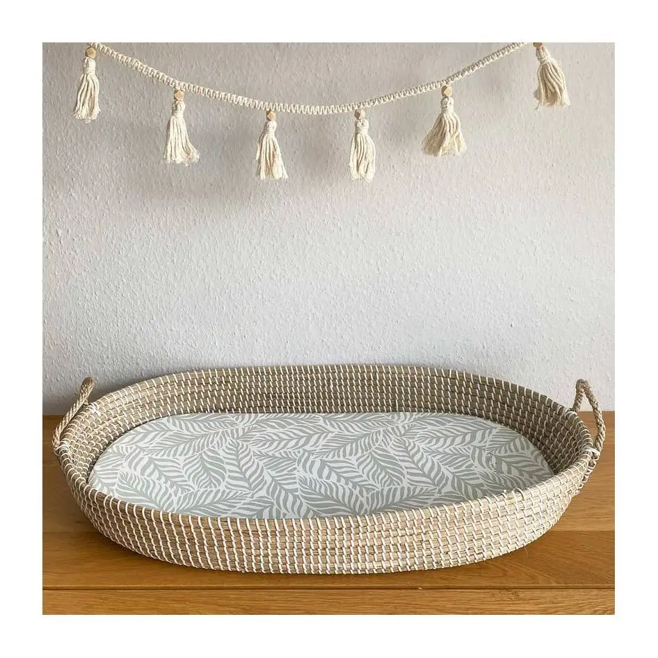 Changing seagrass baby wicker moses baskets from Vietnam sustainable kids crib bassinets basket wholesale