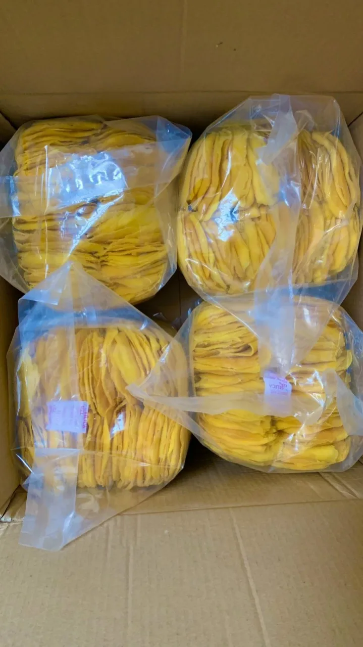 Soft Dried Mango / 20kg bag bulk packing for export