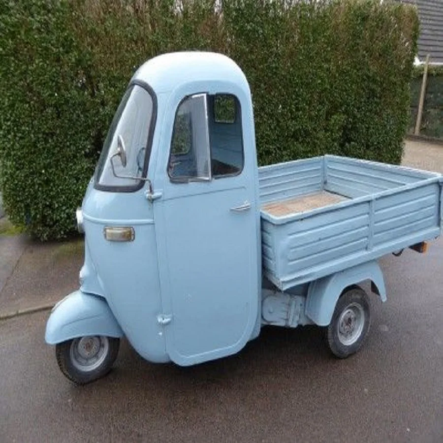 Ape Piaggio Electric Food Truck Tricycles Low Price in Stock Perfect for Mobile Cafe and Small Business for Sale
