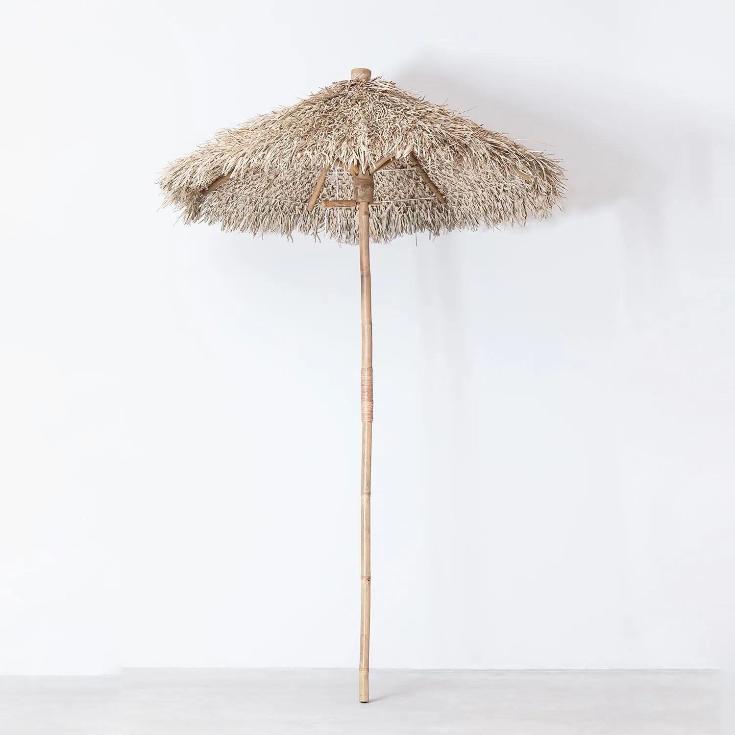 Patio Umbrellas Outdoor Garden Backyard Sand Beach Bamboo Umbrella Resort Furniture and Decor Accessories