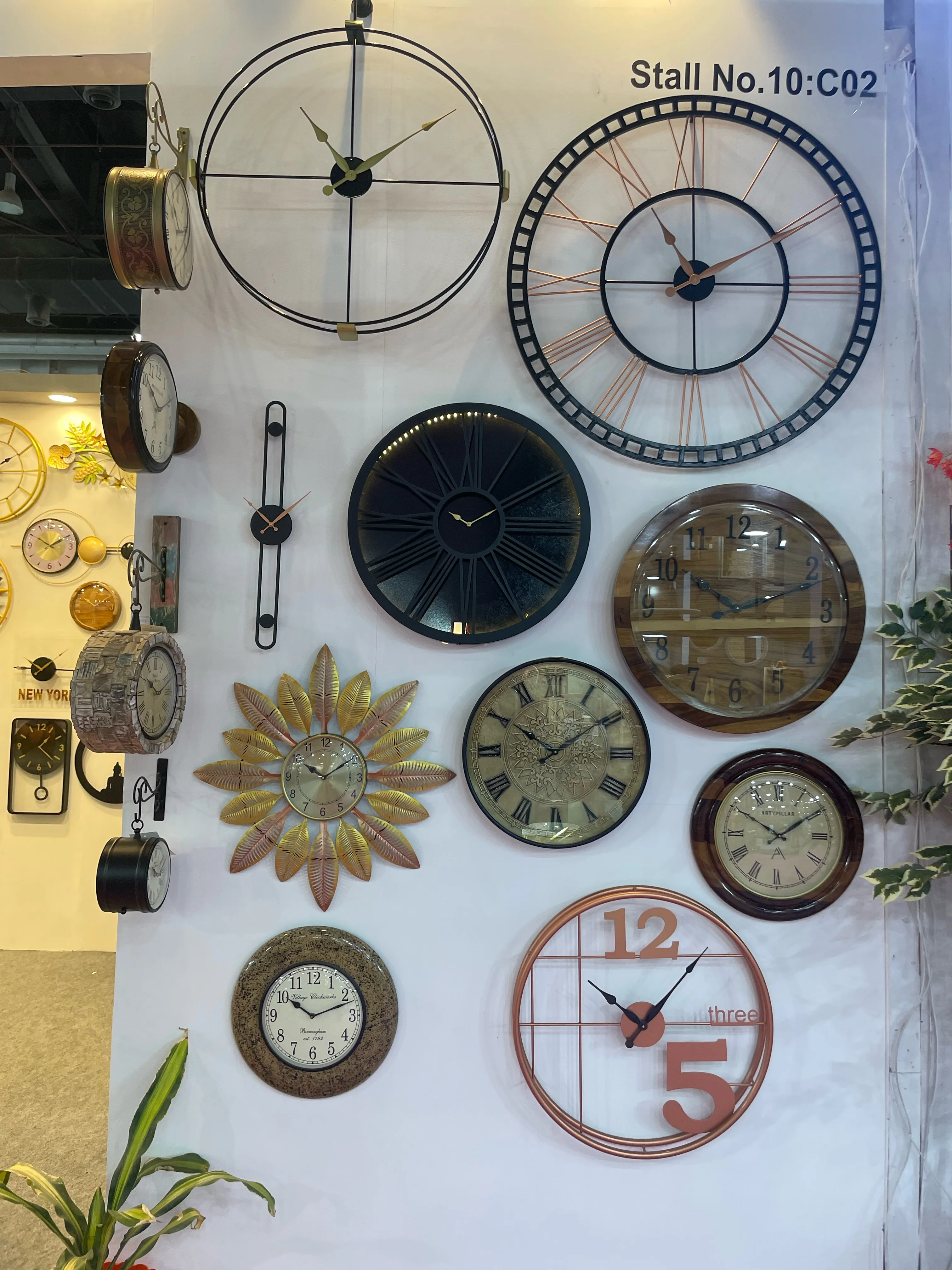 Manufacturer of Battery operated Decorative Metal Vintage Antique Wall Clock for Home Living Room Modern Nordic Decoration Style