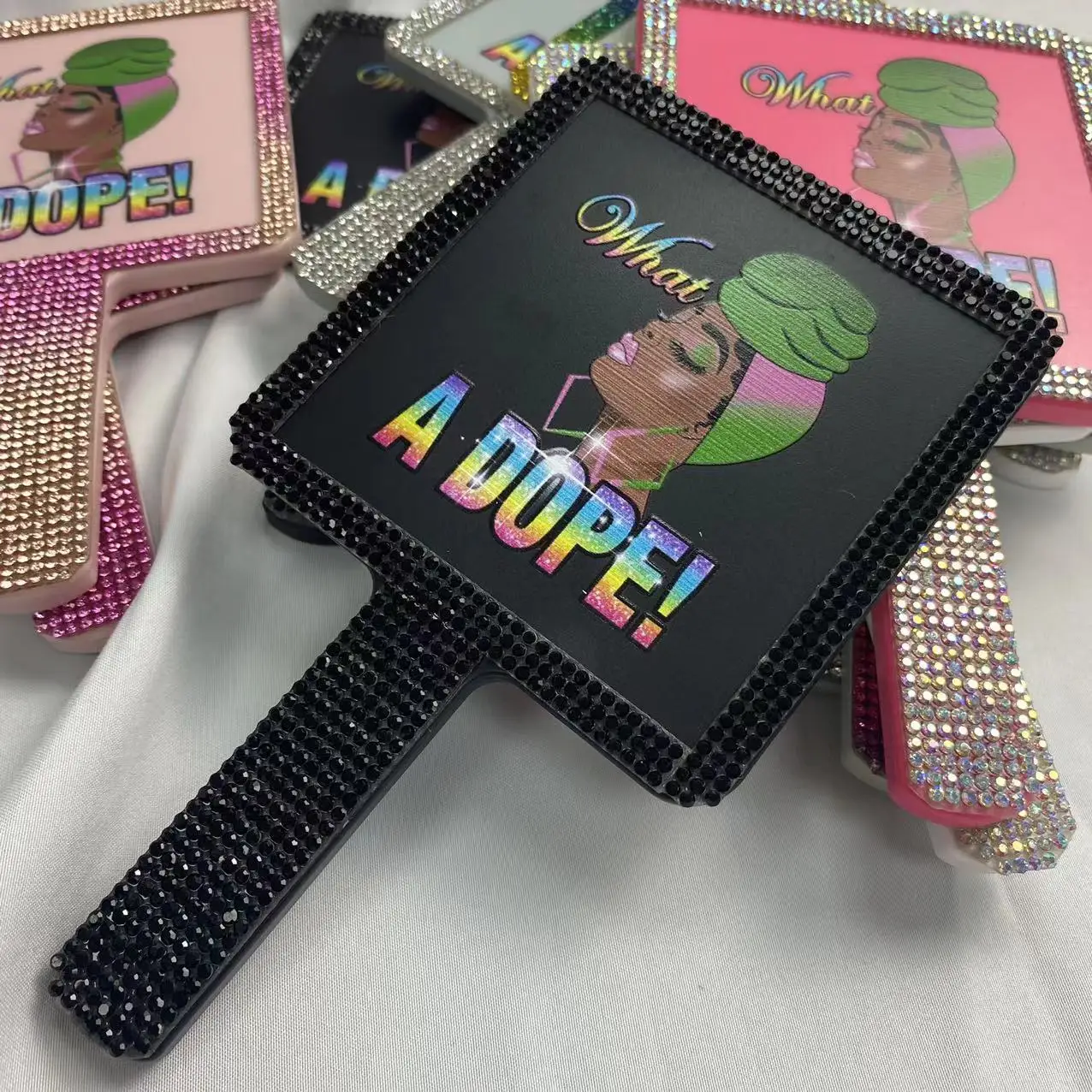 Free Logo Makeup Mirror Custom Logo Private Label Hand Pocket Mirror Wholesale ABS Plastic Hand Makeup Mirror
